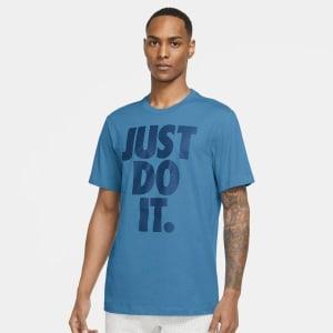 Camiseta Nike Sportswear Masculina - Ekonomia